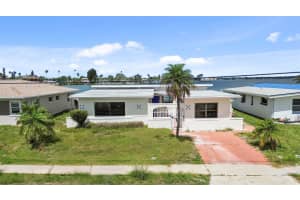 15319 HARBOR DRIVE, MADEIRA BEACH, FL 33708 Sold 05/16/25