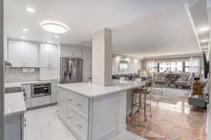 4141 BAYSHORE BOULEVARD, TAMPA, FL 33611 - MLS#MFRTB8372641