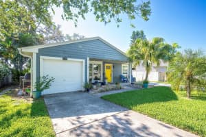 3907 LAKE SHORE DRIVE, PALM HARBOR, FL 34684 Sold 05/23/25