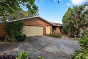 50 PEMBROOK CIRCLE, PALM HARBOR, FL 34683 Sold 06/23/25