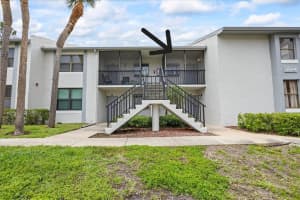 2024 BLUE HAWK COURT, CLEARWATER, FL 33762 Sold 06/02/25