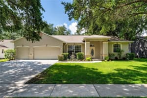 2803 Bent Leaf Dr, VALRICO