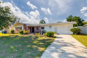 2030 Magnolia Dr, CLEARWATER
