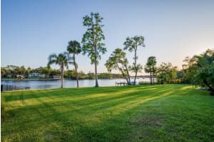 8013 LINESIDER DRIVE, RIVERVIEW, FL 33578 Sold 07/28/25