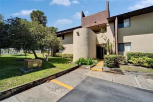 880 VILLAGE DRIVE, ST PETERSBURG, FL 33716 Sold 07/23/25