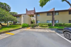 880 VILLAGE DRIVE, ST PETERSBURG, FL 33716 Sold 07/23/25