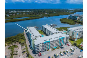 19531 GULF BOULEVARD, INDIAN SHORES, FL 33785 Sold 07/03/25