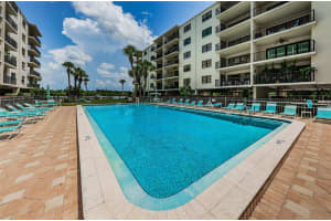 19531 GULF BOULEVARD, INDIAN SHORES, FL 33785 Sold 07/03/25