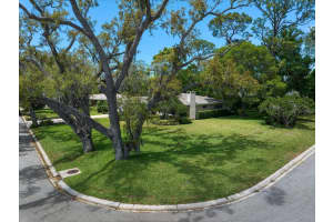 1431 NORMANDY LANE, PALM HARBOR, FL 34683 Sold 08/18/25