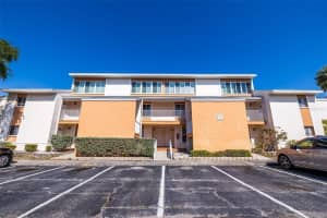 9975 7TH WAY, ST PETERSBURG, FL 33702 Sold 05/06/25