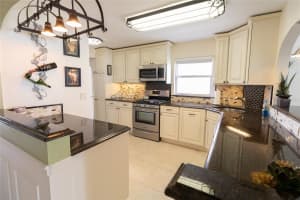 6060 SHORE BOULEVARD, GULFPORT, FL 33707 Sold 06/20/25