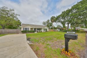 8805 VAN FLEET ROAD, RIVERVIEW, FL 33578 Sold 07/29/25