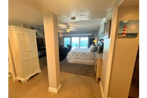 880 MANDALAY AVENUE, CLEARWATER BEACH, FL 33767 Sold 07/31/25