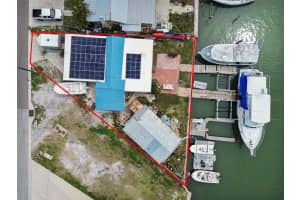 301 BOCA CIEGA DRIVE, MADEIRA BEACH, FL 33708 - MLS#MFRTB8373222
