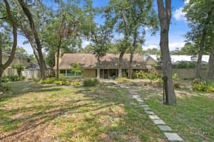 6213 QUEENSWAY DRIVE, TEMPLE TERRACE, FL 33617 Sold 07/22/25