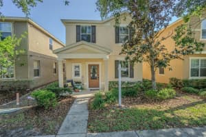 9205 English Oaks Ln, RIVERVIEW