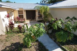 914 HOMEWOOD DRIVE, BRANDON, FL 33511 - MLS#MFRTB8373411