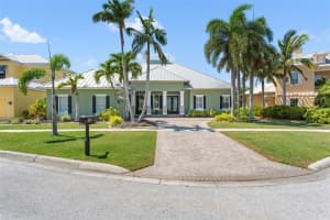 819 ISLEBAY DRIVE, APOLLO BEACH, FL 33572 Sold 06/11/25
