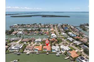 4973 60th Ave S, ST PETERSBURG