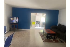 2175 20TH AVENUE, LARGO, FL 33774 Sold 05/28/25