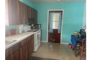 2175 20TH AVENUE, LARGO, FL 33774 Sold 05/28/25