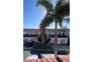 2700 Bayshore Blvd #519, DUNEDIN