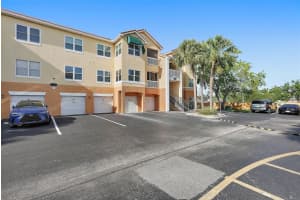 10764 70th Ave #1205, SEMINOLE
