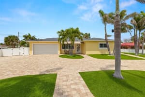 8801 Gulf Blvd, ST PETERSBURG