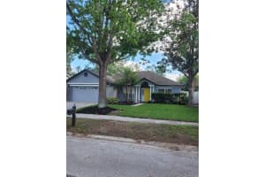 824 GREENBELT CIRCLE, BRANDON, FL 33510 Sold 08/19/25