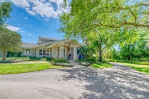 898 CYPRESS LAKEVIEW COURT, TARPON SPRINGS, FL 34688 Sold 12/09/25