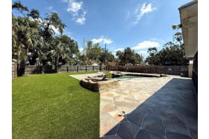 8111 COUNTRY CLUB ROAD, ST PETERSBURG, FL 33710 Sold 05/16/25