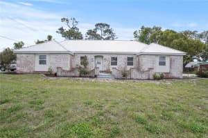 1374 Memorial Dr, AVON PARK