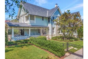 712 NEWPORT AVENUE, TAMPA, FL 33606 Sold 06/16/25