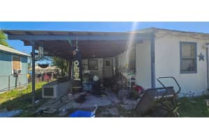 702 WHITEHURST ROAD, PLANT CITY, FL 33563 Sold 09/10/25