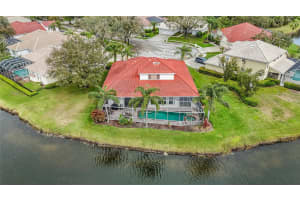 18002 FOREST RETREAT LANE, TAMPA, FL 33647 - MLS#MFRTB8373958