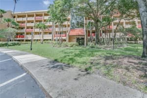 3062 Eastland Blvd #105, CLEARWATER