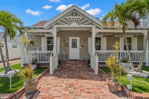 806 NARCISSUS AVENUE, CLEARWATER BEACH, FL 33767 - MLS#MFRTB8374030