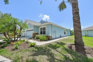 7413 Surrey Wood Ln, APOLLO BEACH