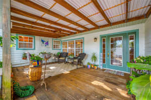 5125 33RD TERRACE, ST PETERSBURG, FL 33710 Sold 05/23/25
