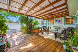 5125 33RD TERRACE, ST PETERSBURG, FL 33710 Sold 05/23/25