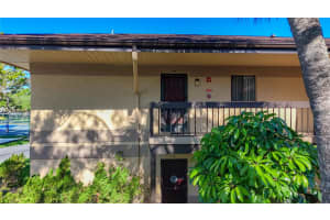 2685 SABAL SPRINGS CIRCLE, CLEARWATER, FL 33761 - MLS#MFRTB8374138