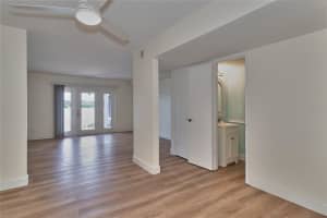 3751 POMPANO DRIVE, ST PETERSBURG, FL 33705 - MLS#MFRTB8374146