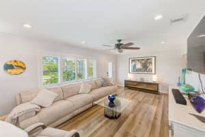 11035 HURON ROAD, ST PETERSBURG, FL 33708 - MLS#MFRTB8374150