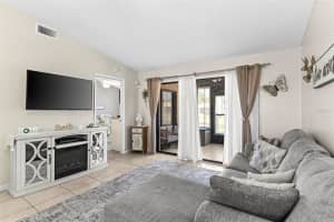 606 LAKE CAROLYN CIRCLE, LAKELAND, FL 33813 Sold 07/18/25