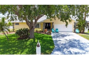 907 GOLF ISLAND DRIVE, APOLLO BEACH, FL 33572 - MLS#MFRTB8374263