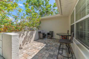 25 HARBOR OAKS CIRCLE, SAFETY HARBOR, FL 34695 Sold 07/02/25