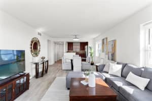 1230 GULF BOULEVARD, CLEARWATER, FL 33767 Sold 06/06/25