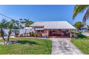 4220 FLORAMAR TERRACE, NEW PORT RICHEY, FL 34652 Sold 05/30/25