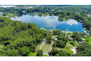 22129 Carson Dr, LAND O LAKES