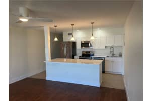 240 115TH AVENUE, TREASURE ISLAND, FL 33706 - MLS#MFRTB8374323